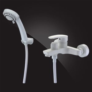 MONICA WHITE Смеситель для ванны однорычажный с душ/комплектом, белый (ELGHANSA)