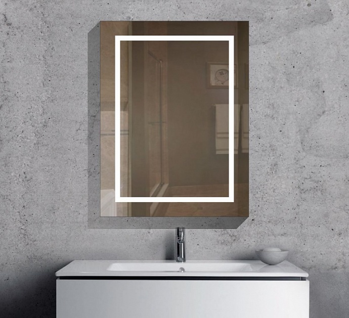 Фото Camelia 500x800.1011R Шкаф-зеркало с подсветкой (холодной) и кнопочным выключат. (с розеткой) Правый
