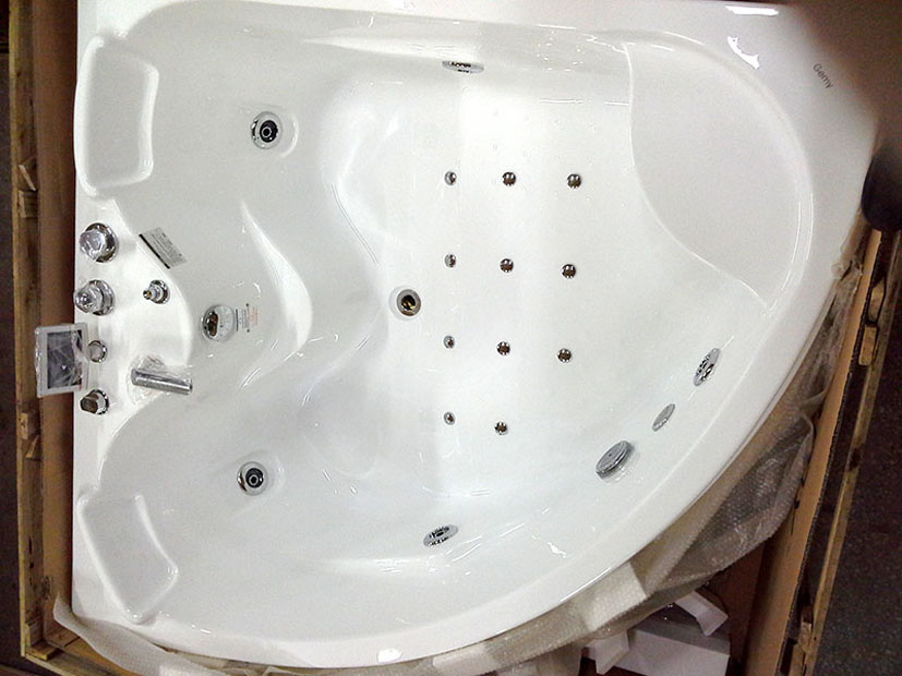 Дополнительное фото №2 Акриловая ванна Gemy G9041 K