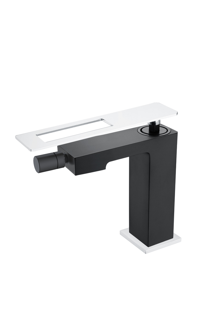 Фото Смеситель для биде Boheme Q BlackChrome