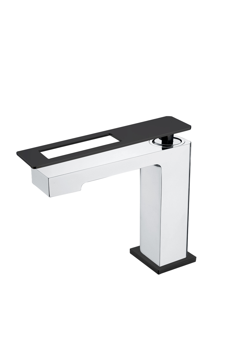 Фото Смеситель для раковины низкий Boheme Q Chrome-Black