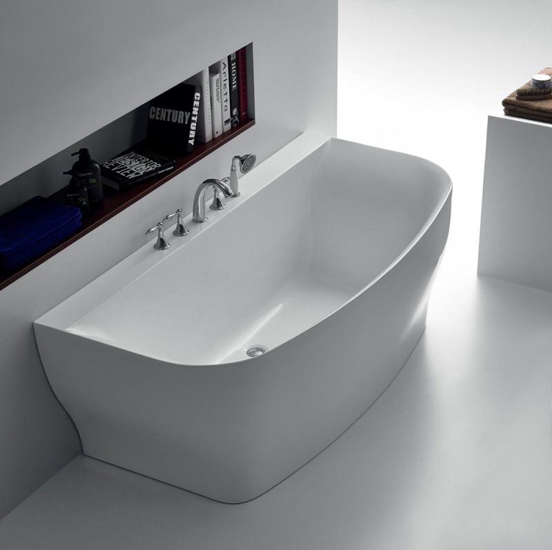 Дополнительное фото №1 Ванна акриловая пристенная Belbagno BB74-1650-W0 1650*780*590 без перелива