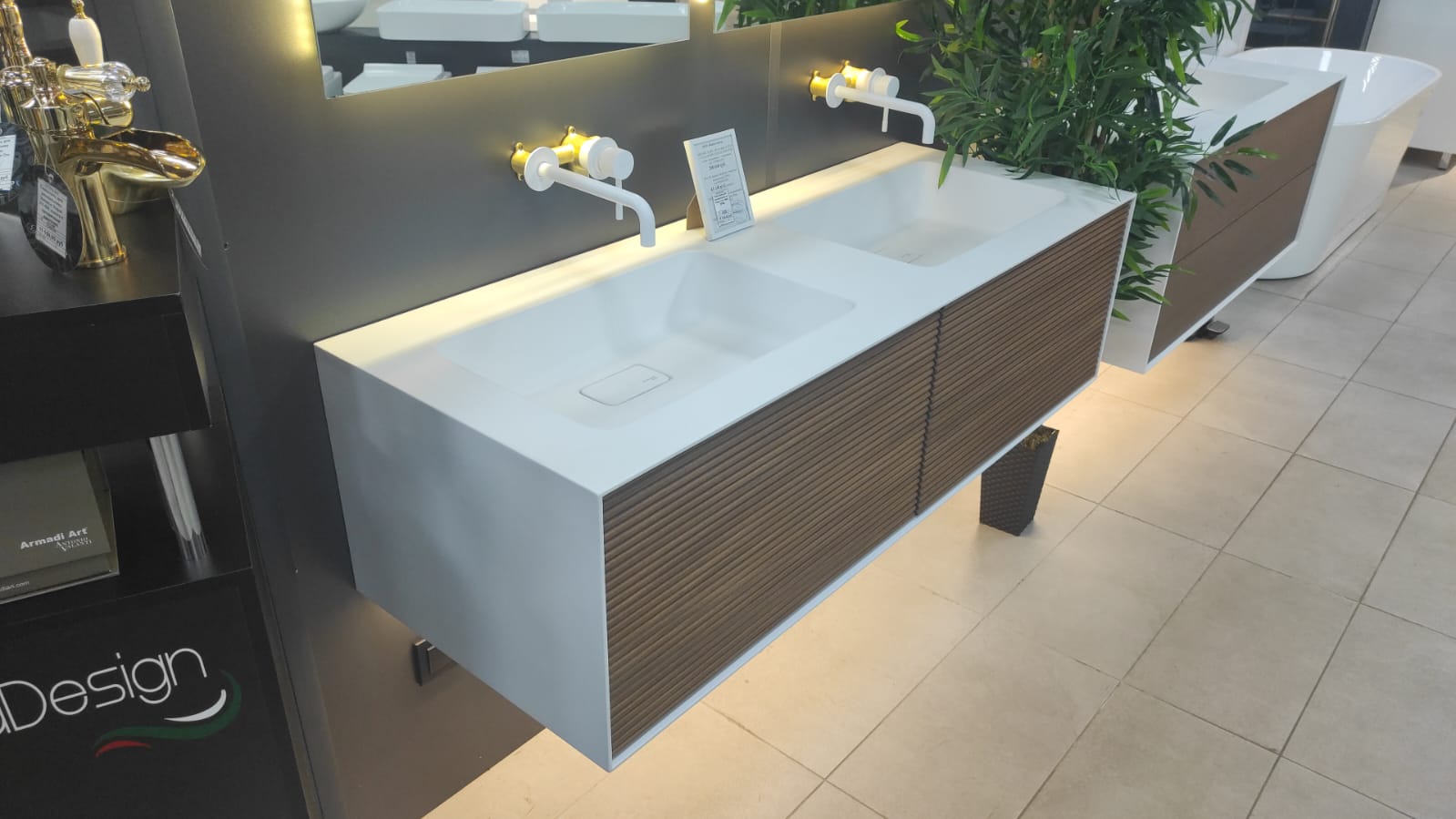 Фото MINIMAL Тумба 140 см, цвет AYOUS+FUGA WHITE ACRYLIC COUNTER с инт.подсветкой + 2 раковины