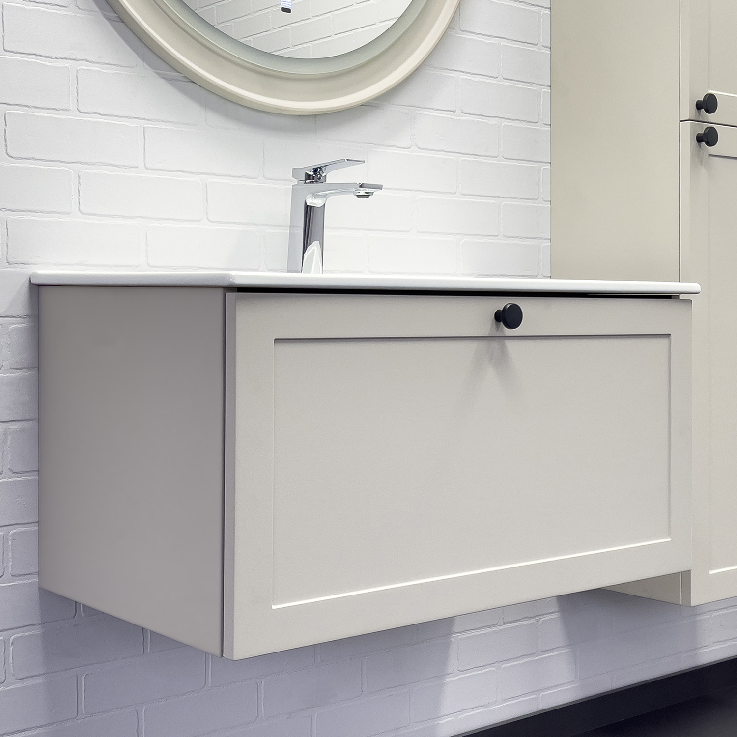 Фото Тумба Comforty Ереван 80 серый шёлк с раковиной 60E