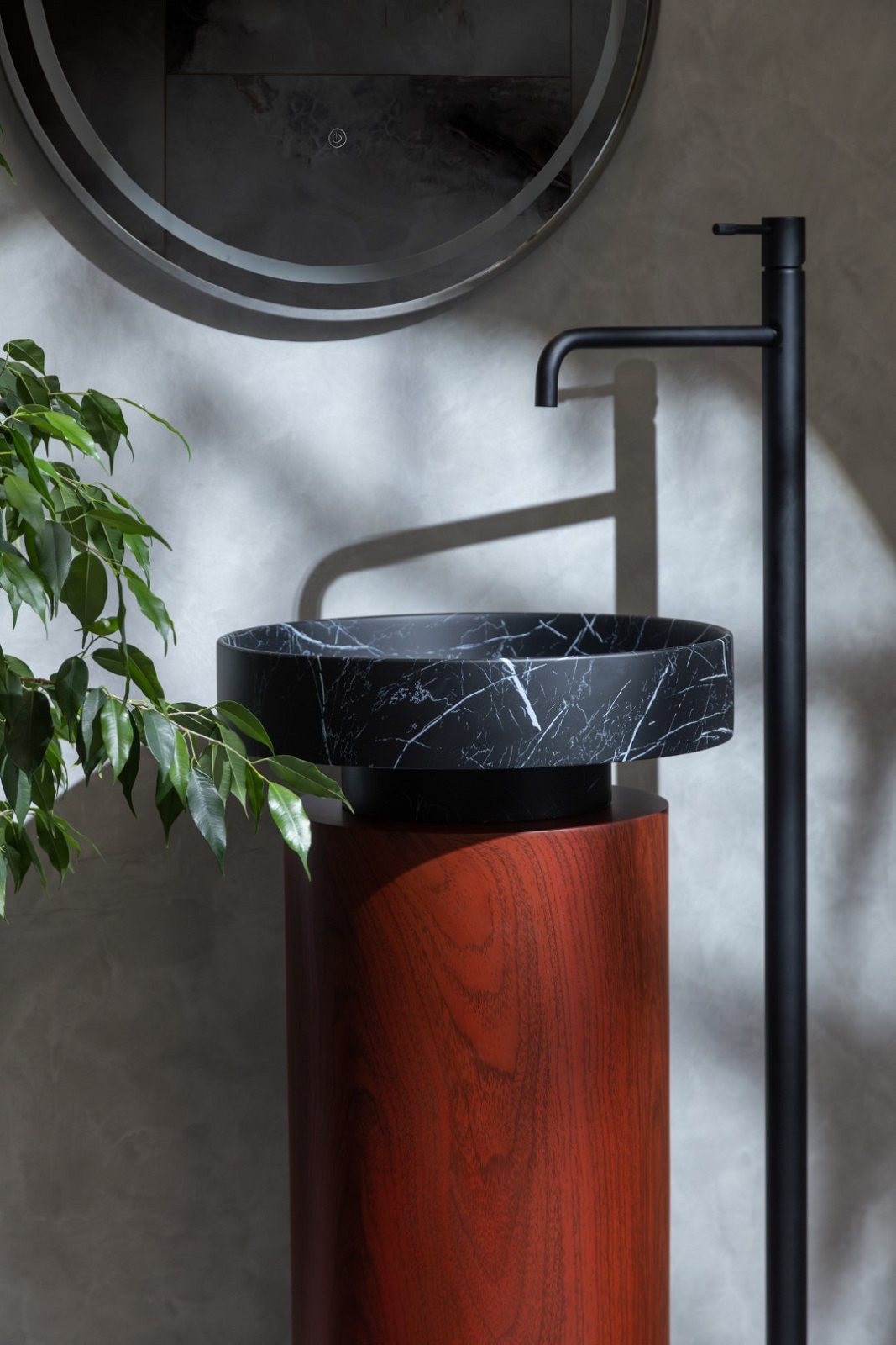 Дополнительное фото №2 Раковина накладная Boheme Corian 400*130 Nero Marquina + Пьедестал для раковины Corian 300*720 Red W