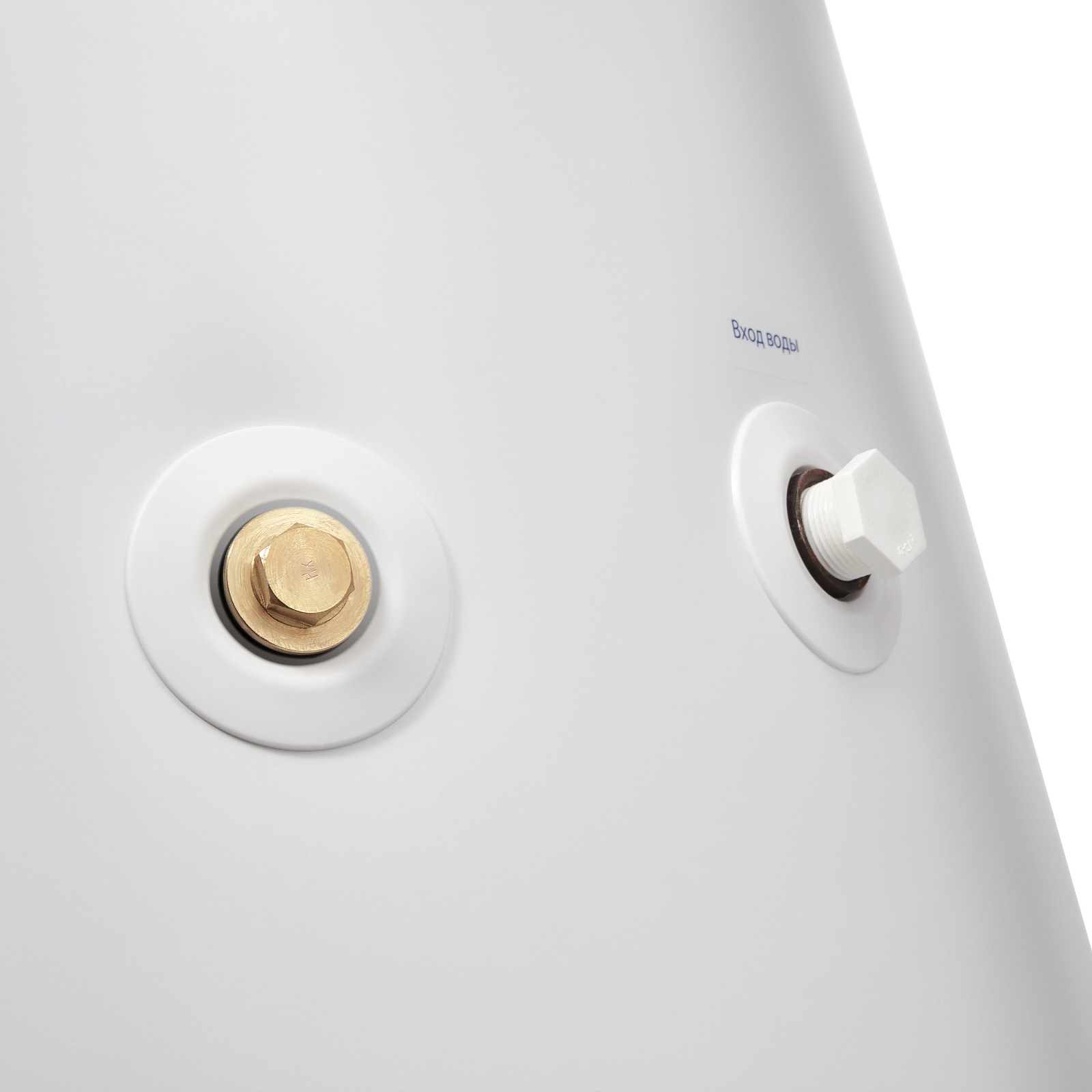 Дополнительное фото №2 Водонагреватель Electrolux EWH 200 AXIOmatic Proff