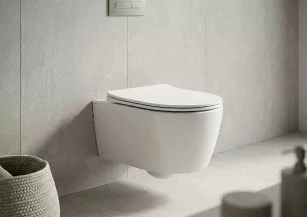 Дополнительное фото №2 Унитаз подвесной безободковый BONIVERA TORNADO P-trap,180mm с сиденьем